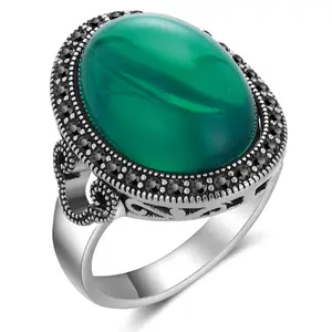 Mytys Vintage Green Onyx Statement Ring for Women Retro Marcasite Cocktail Big Stone Jewelry Gift