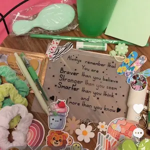 20 item mystery bundle