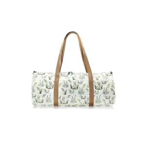 New Outdoor Fitness Travel Bag Waterproof Large Capacity Yoga Luggage Bag Camouflage Sports Bag with Comfortable Handles for Gym Gear & Travel Essentials