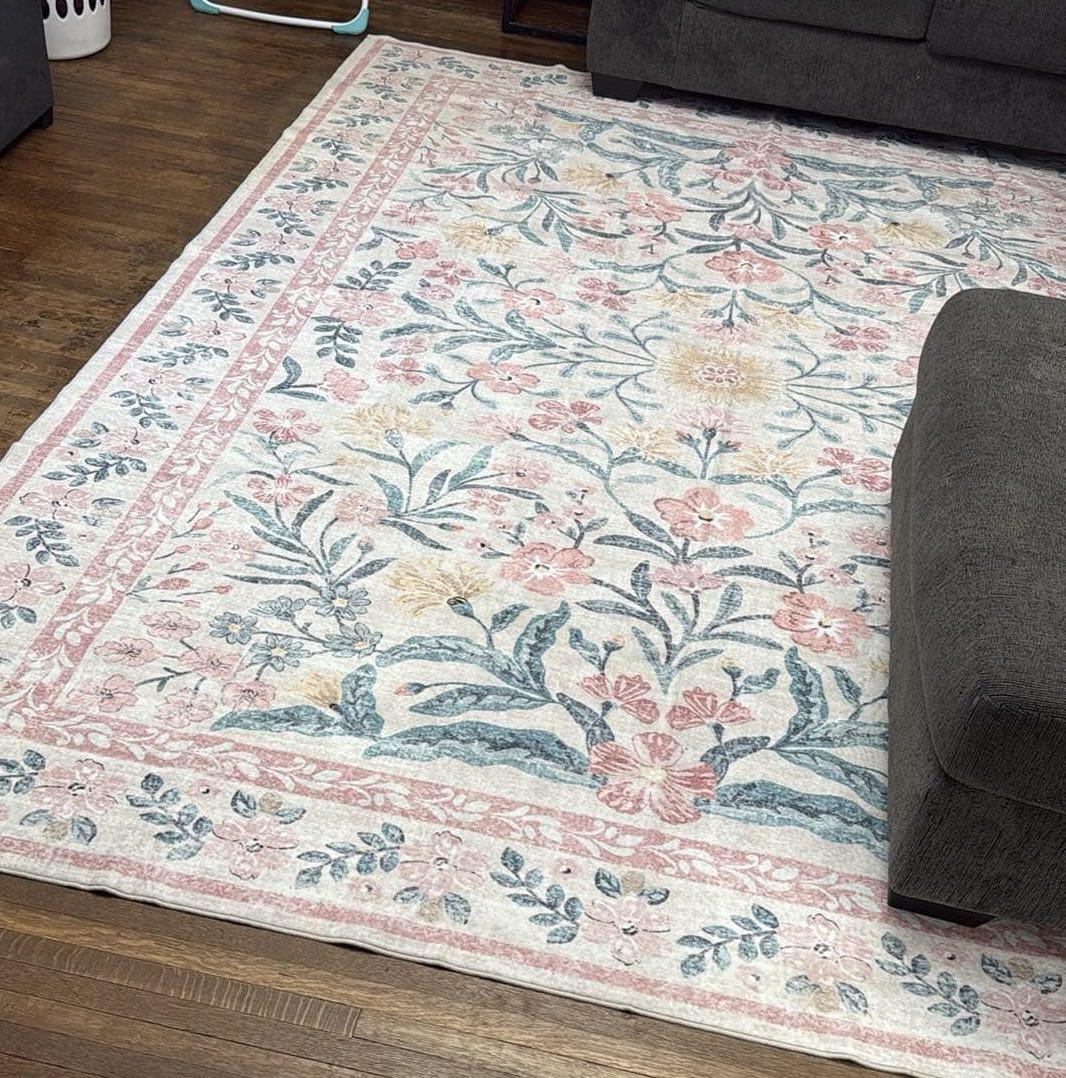 Item: Pink Garden Floral, 8' x 10'