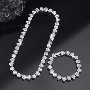 2Pcs Heart Cuban Link Chain Necklace Set for Women & Teens, Hip Hop Aesthetic Jewelry Set Trending on TikTok, Gold Choker Statement Necklace for Party, Birthday, Valentine’s Day & Daily Wear Gift tiktokshopspringglowup