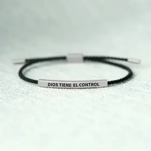 Stainless Steel Christian Faith Bangle - Adjustable "GOD IS IN CONTROL/DIOS TIENE EL CONTROL" Word Bracelet, Motivational Religious Jewelry Gift, Daily Wear Serenity Bracelet for Women with Inspirational Message Card, Stainless Steel Bracelets
