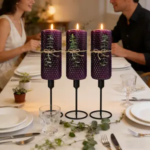 Red Beeswax Pillar Candle - 10 x 5 cm Large Pillar Candle, Unscented, Non-Drip, Smoke-Free, 26 Hours - 3-Pack - Ideal for Christmas, Holiday Relaxation at Home, Church Weddings, Banquets, Halloween, and Home Decor