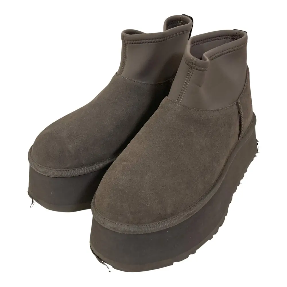 Pre-owned UGG Suede Small Leather Goods Classic Mini Dipper Platform Short Boots