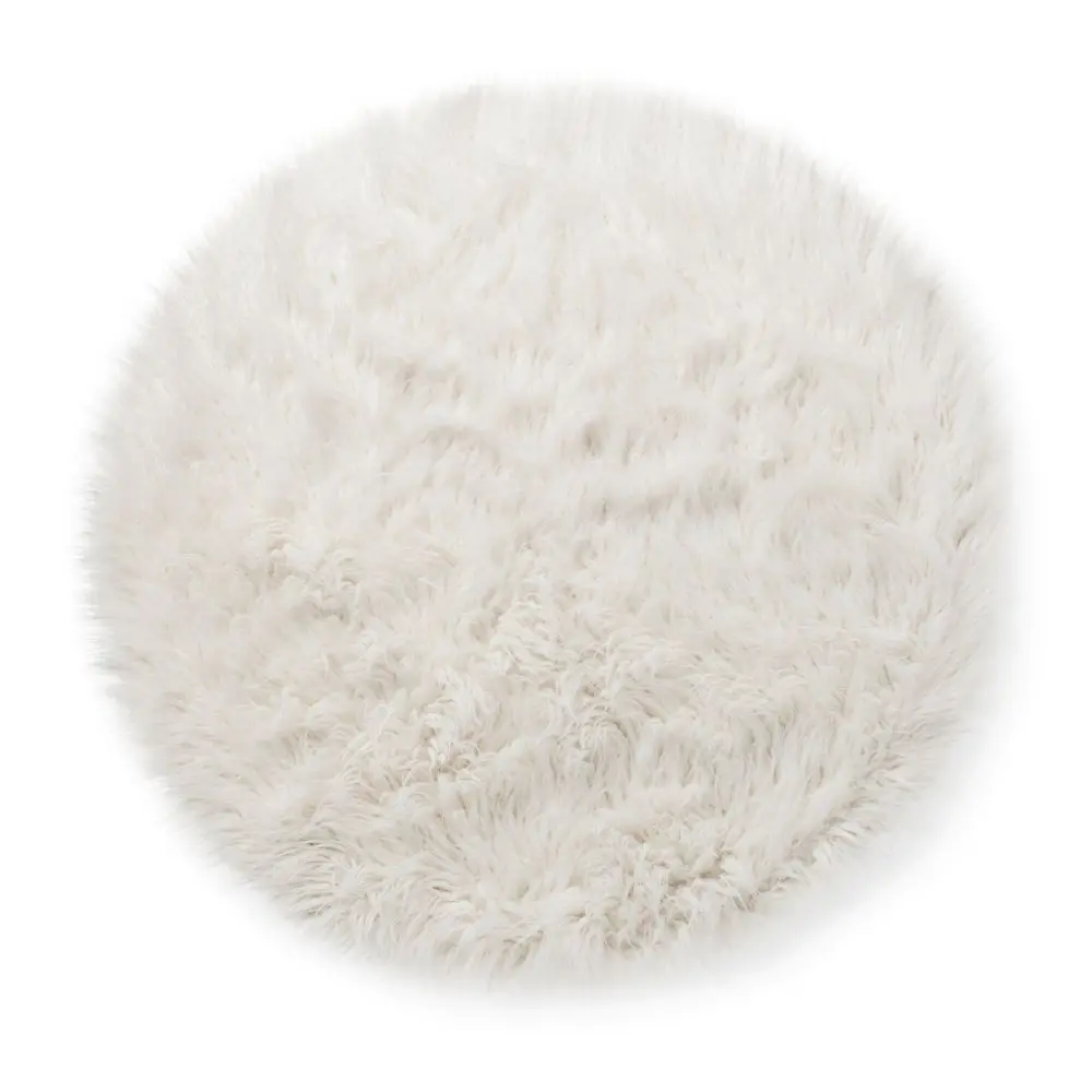 Pillowfort 3' Round Faux Fur Kids' Rug - White, Indoor Use Kids’ Area Rug with Soft Texture, Round Shape Design