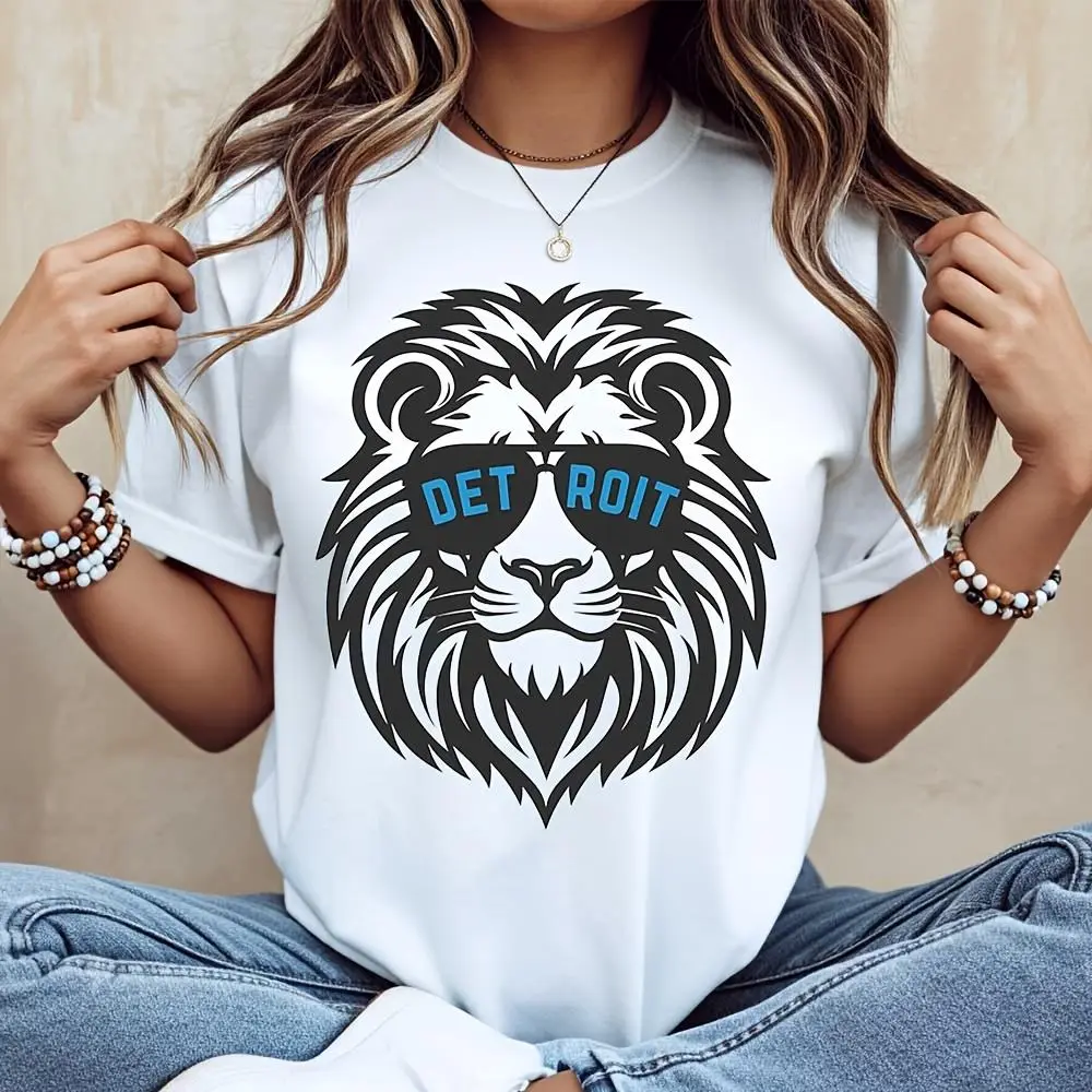 Lion Wearing Detroit Sunglasses Graphic, T-Shirt, City Pride Sports Fan Apparel, Casual Daily Wear Streetwear