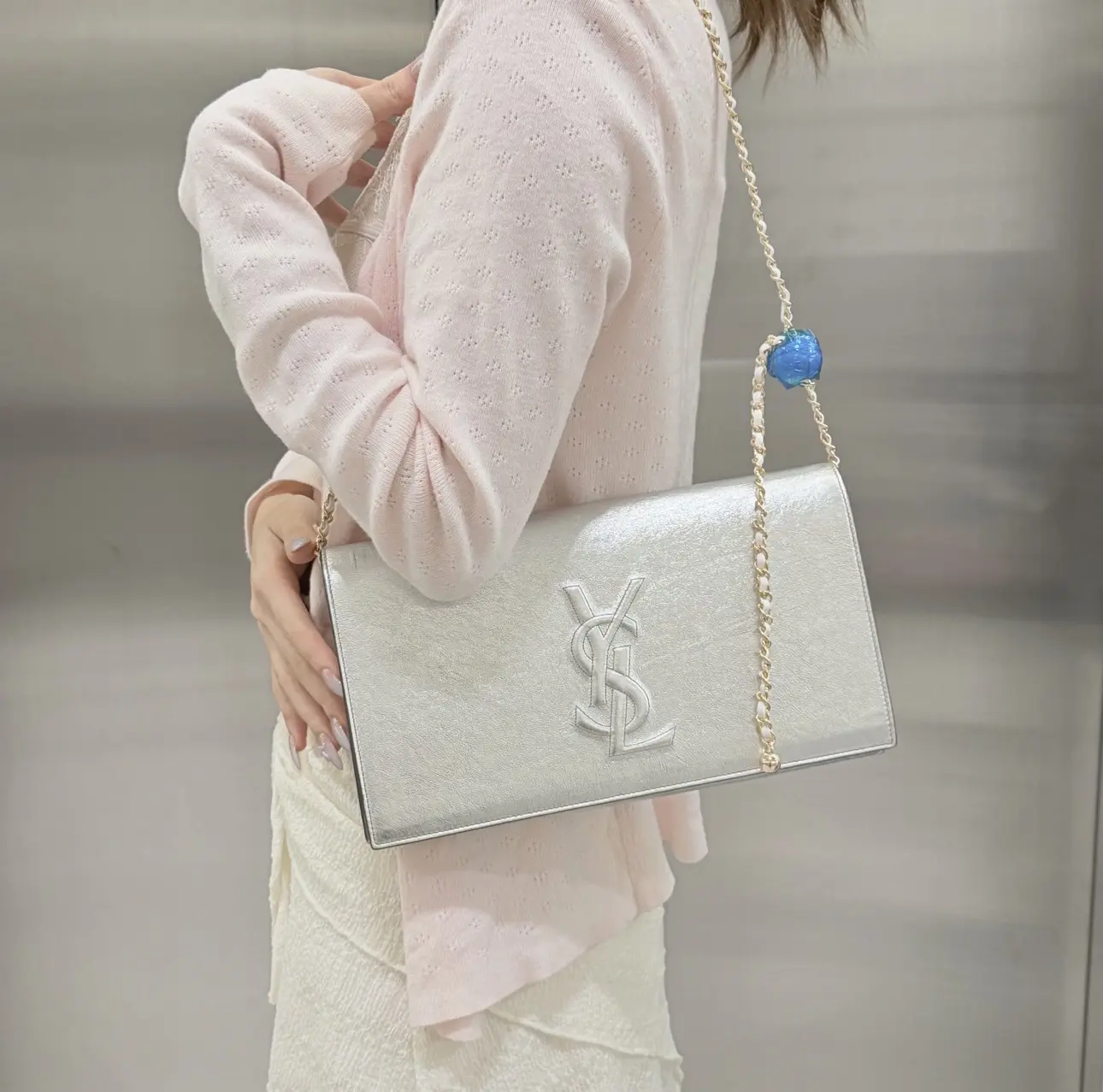 Pre-owned Yves Saint Laurent Clutch+Sliver+Luxury Bag | 64082579