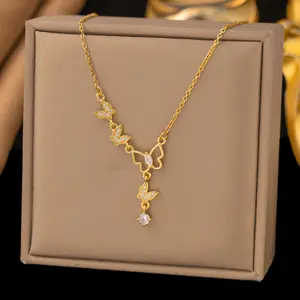 Elegant Butterfly Pendant Necklace for Women Gold Crystal Butterfly Chain Cute Fashion Jewelry Gift