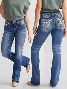 Women's Embroidered Back Pocket Flare Jeans, Elastic Fitted Denim Jeans, Casual Fashion Trendy Jean Shorts for All Seasons, Button, Embroidery, Womenswear