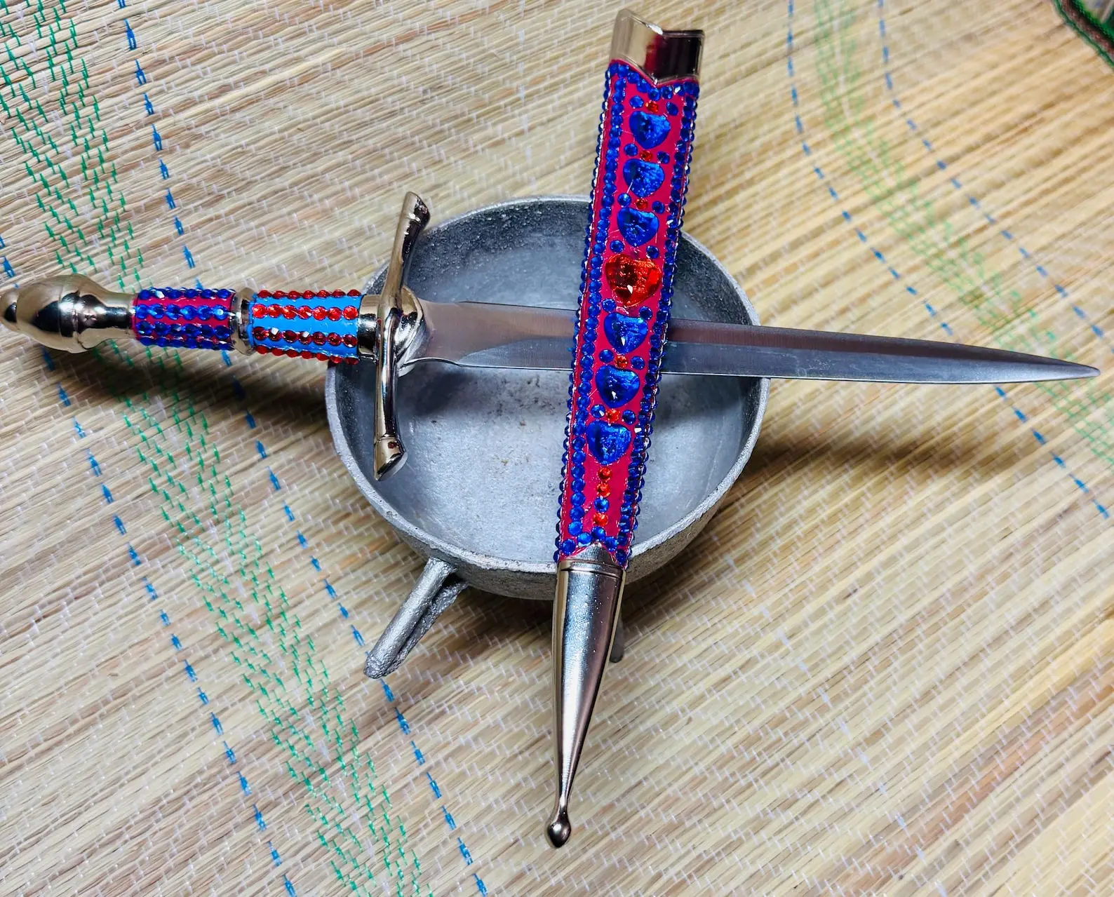 Erzulie Dantor Ponya Ritual Dagger with Sheath 13–14 Inch Haitian Vodou Ceremonial Decor
