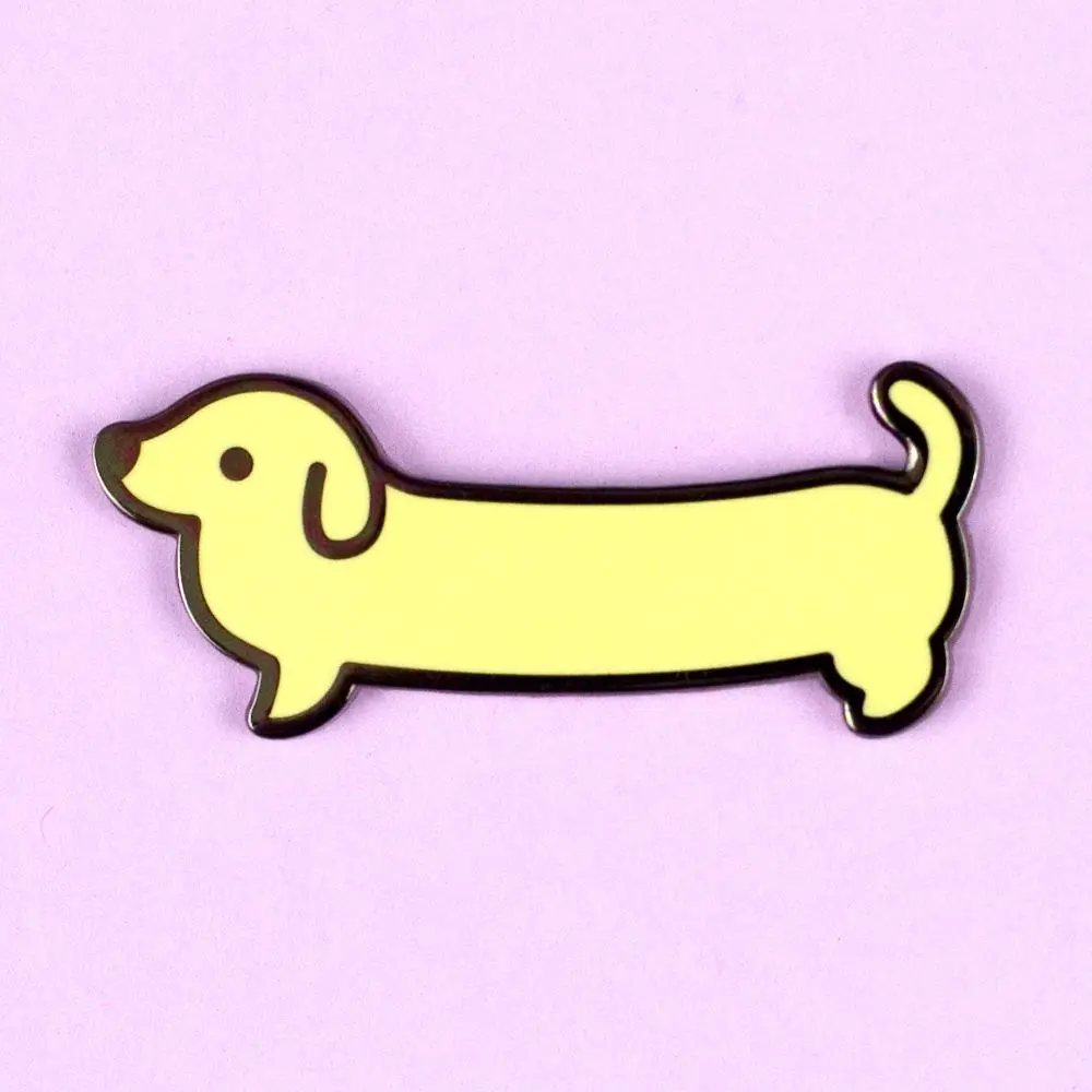 Weenie Dog Enamel Pin (Short Coat Solid Cream) - Dachshund Doxie Cute Dog Kawaii Brooch Pin