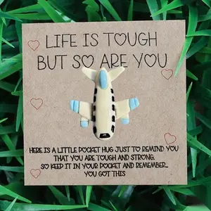 Cute Mini Colorful Resin Figurines, Inspirational Animal-Themed Appreciation Gifts, Assorted Resin Art for Moms, Sentimental Pocket Hug Cards