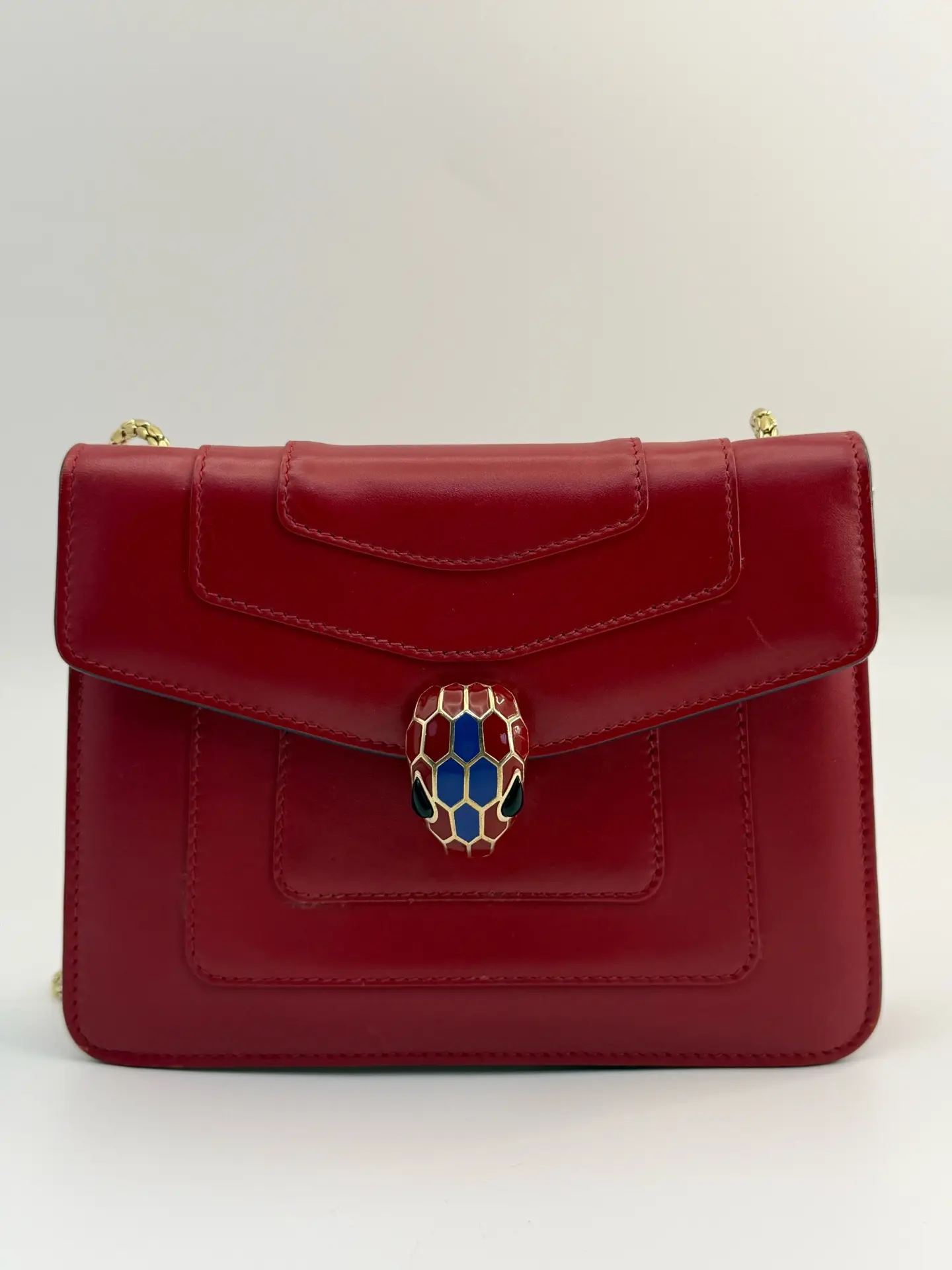 Pre-owned Bvlgari Serpenti Forever Small Flap Crossbody Bag Red Calfskin, Fashionable Purse, Luxury Bag, WHBVLG0002, No Cancellation