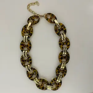 Tortoiseshell Chain Statement Necklace with Gold Links - Stylish and Durable