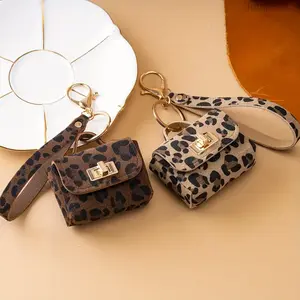 Leopard Print PU Leather Keychain Coin Pouch, Women Trendy Mini Bag Charm, Portable Fashion Purse Accessory Pendant For Daily Carry & Holiday Gifting
