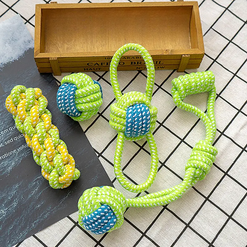 4-piece set for medium and large dogs