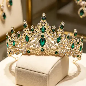 Baroque Luxury Gold Emerald Green Crystal Tiara Crown for Women Vintage Rhinestone Bridal Headpiece Wedding Pageant Quinceanera Prom Princess Hair Jewelry