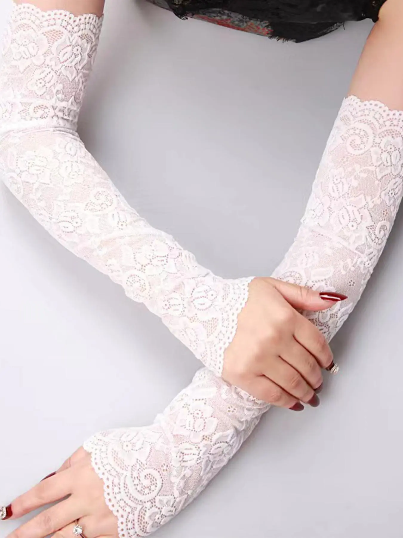 Hollow out Pattern Flower Decor Long Fingerless Gloves, 1 Pair Elegant Stylish Breathable Lace Polyamide Gloves for Wedding Party, Women Wedding Bridal Accessories, Elegant Lace Design Outfit