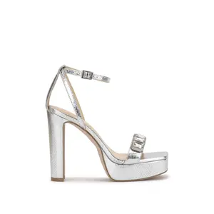 Callirah Platform in Silver - High-Quality Craftsmanship, Versatile Design, Ideal for Various Outdoor Activities