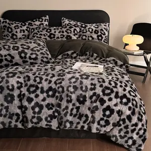 High-Quality Faux Leopard & Butterfly 3 Piece Bedding Set, Soft Warm All-Season Duvet Cover + Pillowcases, Elegant Solid Color Design, Cozy Bedroom/Living Room/Dorm Décor, Perfect Christmas Gift
