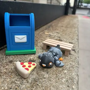 Pigeon with pizza set 3D printed figurine.