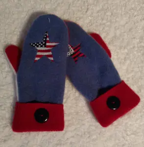 Flag-Star Embroidered sweater mittens, handmade, warm, fleece lined, Cashmere. Ladies/girls Med-Lg