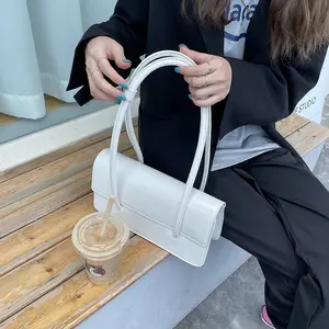Women's Bag 2025 New Underarm Bag Shaped Flap Versatile Shoulder Bag Envelope Bag Large Capacity Handbag