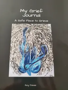 Grief Journal A journal for anyone going through grief, the loss of a loved one Loss joUrnAlIng wOrKbook