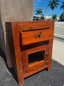 W/D Bed Side - 16 x 12 x 24 in