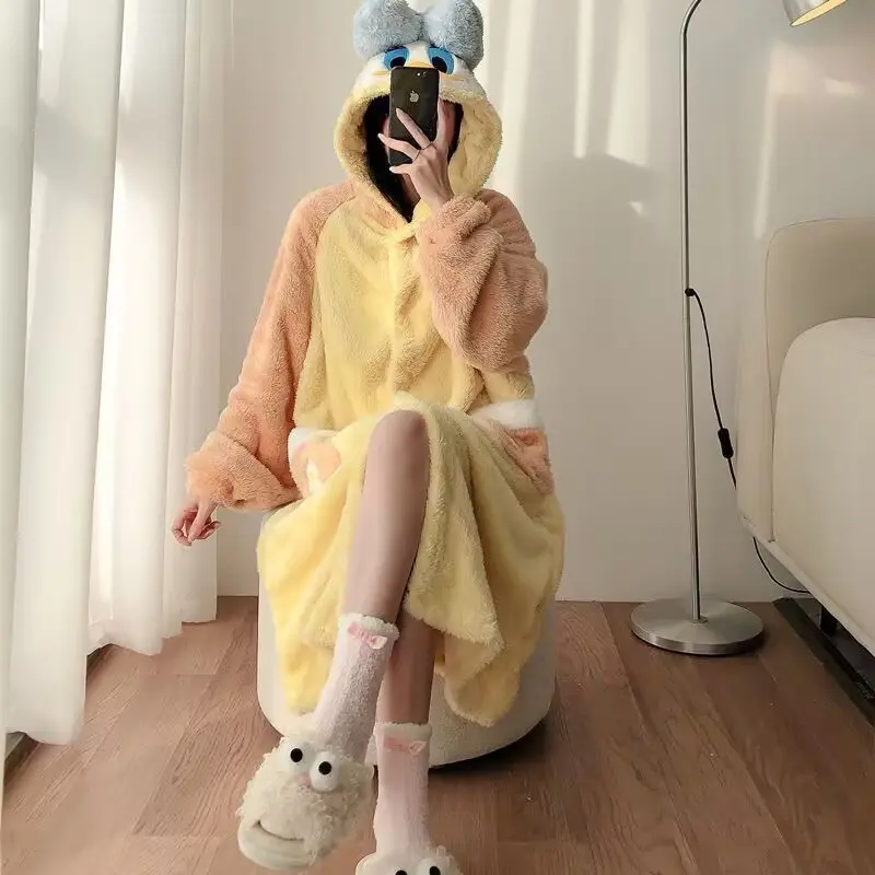 Yellow Donald Duck Sleeprobe