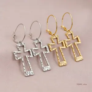 Studded Cross Dangle Earrings for Women, Vintage Style Unisex Fashion Earrings, Minimalist Costume Jewelry Accessory, Lightweight Elegant Ear Drops for Daily Wear, Party, Special Occasions & Gift Idea