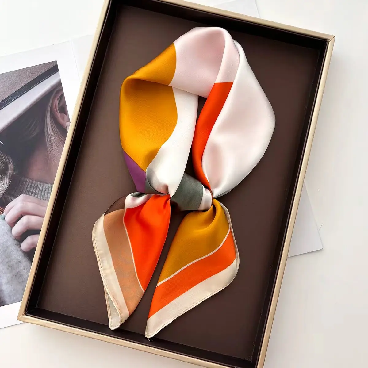 100% polyester headscarf/neck scarf; spring–summer scarf; orange circle pattern; youthful and elegant look for women; Bohemian style neck scarf; beach vacation; hiking sun protection; birthday party; weekend park outing; suit tie; handbag ribbon; wedding