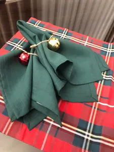 Gardenia Napkin - Emerald Green