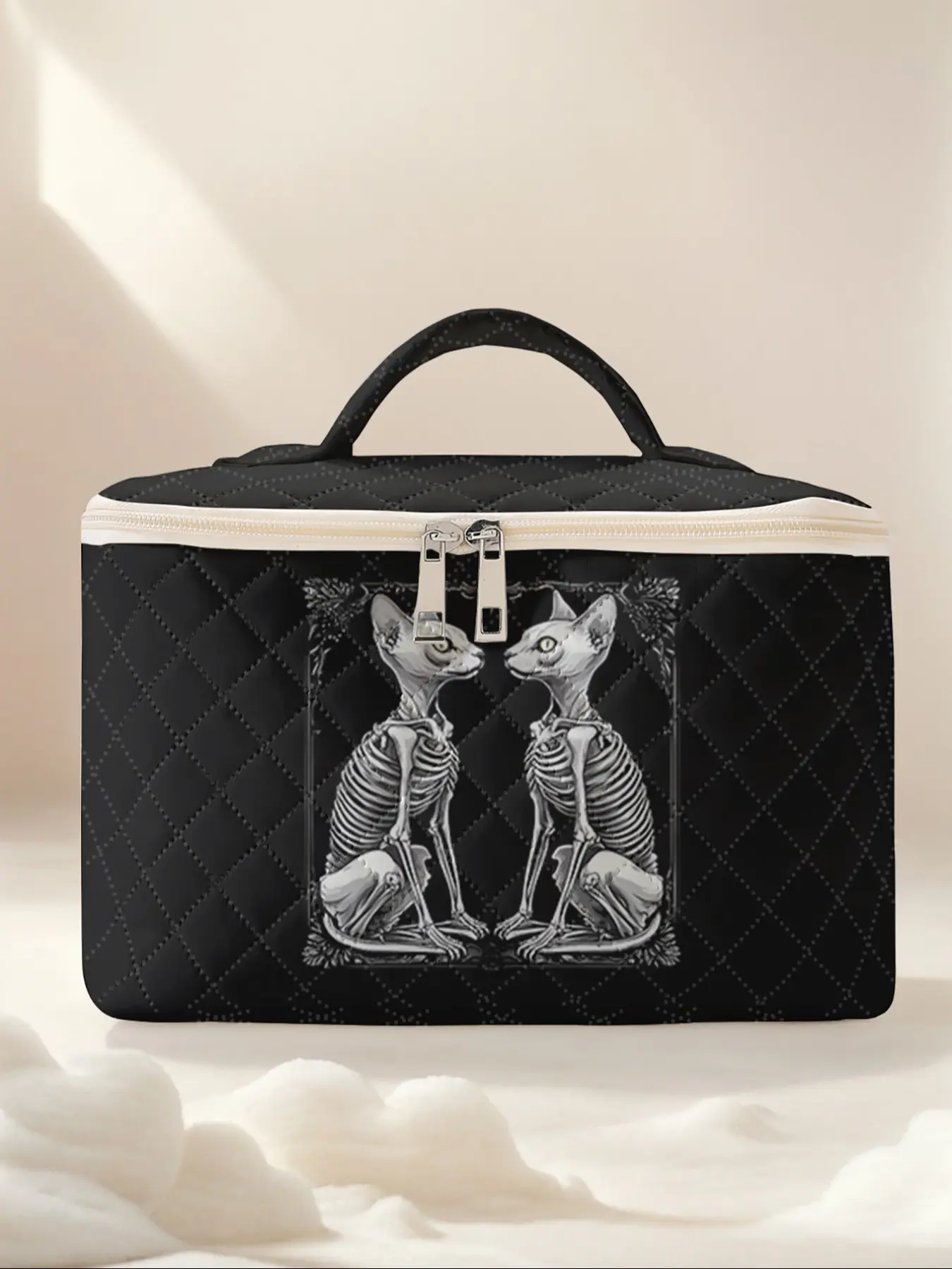 Cute Skull Cat Print Travel Makeup Bag, Cosmetic Pouch, Large Capacity Cosmetic Organizer, Portable Toiletry Storage Box, Fashionable and Stylish, Cosmetic Travel Bags, Travel Beauty Bag