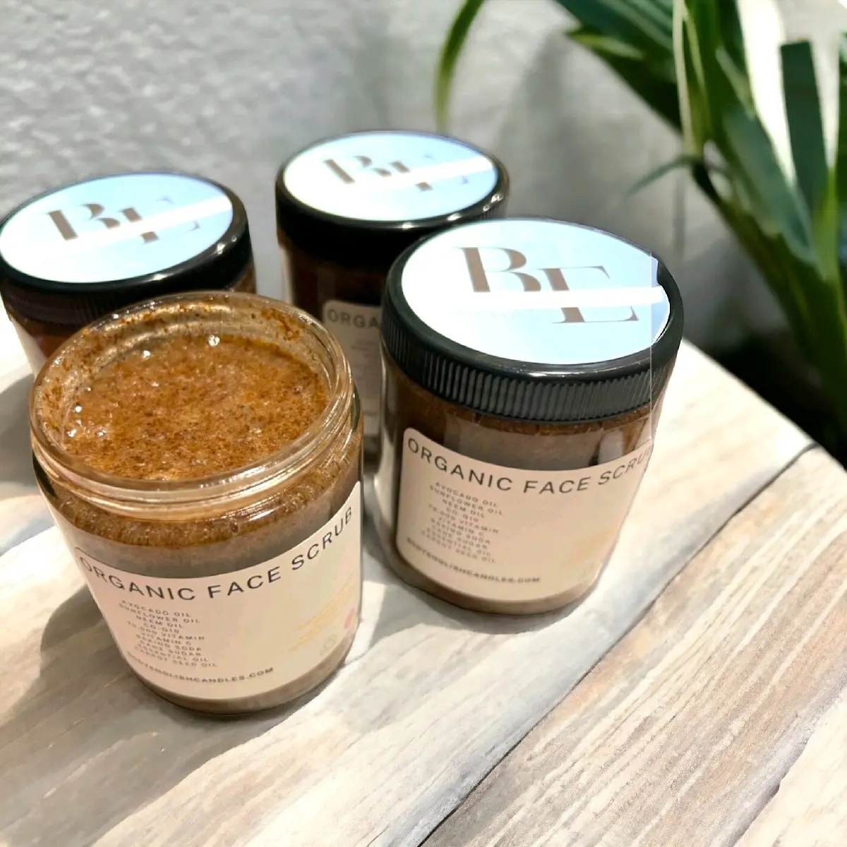 Organic flax face scrub