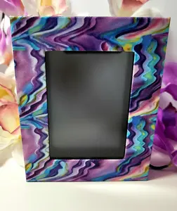 SK Mini Magnetic Eyeshadow Palette - Holds 12 26mm Eyeshadow Pans, Wraparound Closure, Rubberized Fabric, Acrylic Window Viewing Clarity