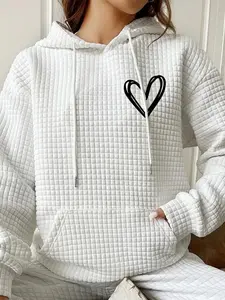 Women's Heart Print Quilted Hoodie, Cute Sweatshirt, Casual Long Sleeve Hooded Sweatshirt for Fall & Winter, Women's Clothes for Daily Wear, Tops