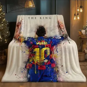 【JIT】One Piece Messi Inspired Printed Flannel Blanket - Warm and Comfortable, Suitable for Sofa and Bed, All-Season Use, Machine Washable, Suitable for Camping, Office Chair, Enhances Home Atmosphere, Gift for Friends