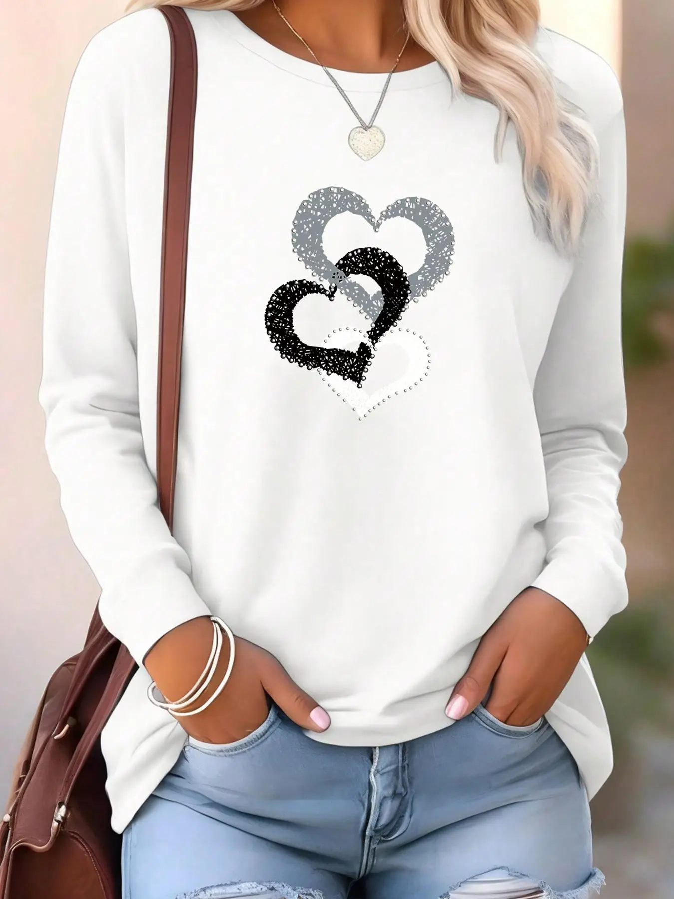 Women's Heart Print Drop Shoulder T-shirt, Casual Soft Long Sleeve Round Neck Tee for Fall & Winter, Women's Clothes for Daily Wear
