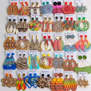 12pcs/Pack Fashionable & Elegant Boho Wooden Geometric Stud Earrings, Unisex Random Design Jewelry Gifts For Daily Wear And Party