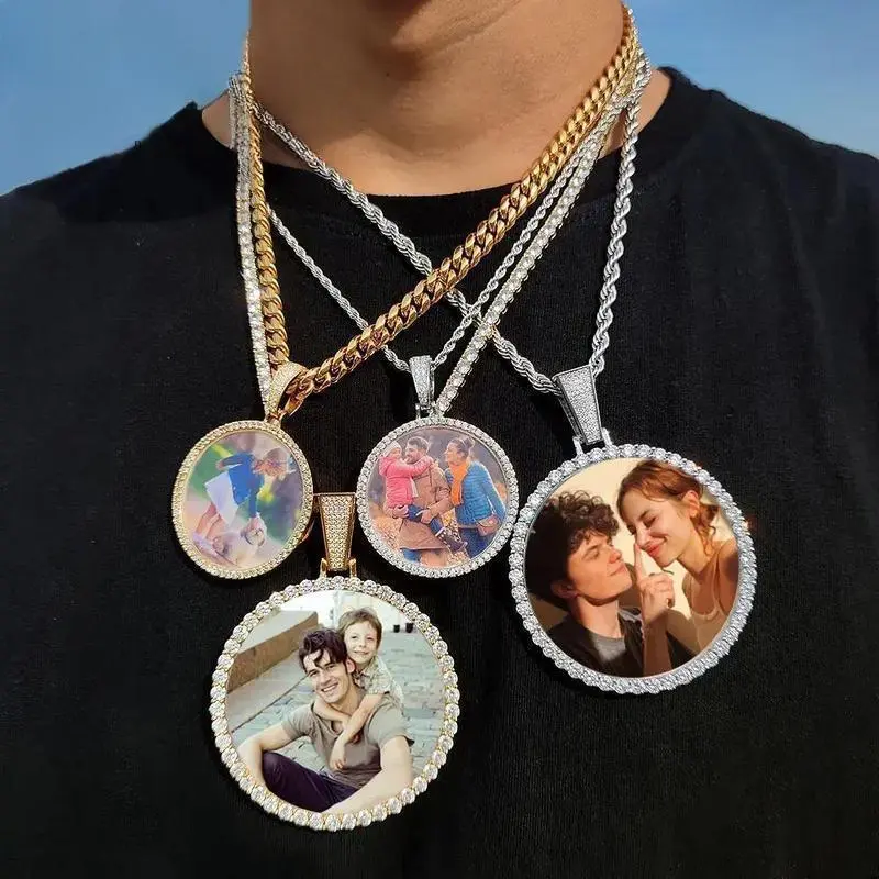 [ICE HUE] 18K Gold Vacuum Plated Copper Round Memory Medallion Pendant Statement Necklace with 5A+ Sri Lanka Zircon, Custom Picture, Miami-Italy-Mexico & Micro Inspired, Men's-Women's Luxury Costume Jewelry, Daily Wear Gift Idea
