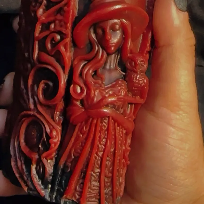 Alter/Decorative Witch and owl pillar candle (blood red/black)
