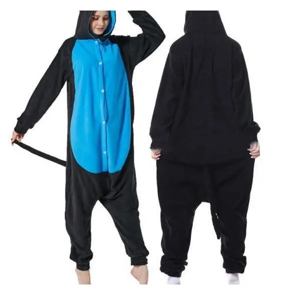 Blue bellied black cat