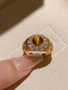 Women's Elegant Geometric Pattern Zirconia Ring, Copper Material, Super Sparkling Design, Perfect for All Seasons & Parties