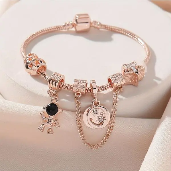 Silver Women Bracelet｜Cute Birthday Favor Jewelry Gift for Women Pretty Bracelet Jewelry Bracelets Layered Bow Heart Snake Chain Aesthetic Jewelry Fashionable Bracelet Style