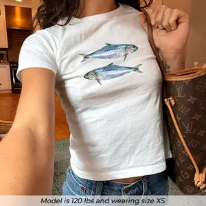 Sardines Baby Tee Y2k Fish Graphic Shirt 90s Fitted Baby Tee Coquette Oceancore Top Seafood Aesthetic Tee Summer Retro Baby T-shirt