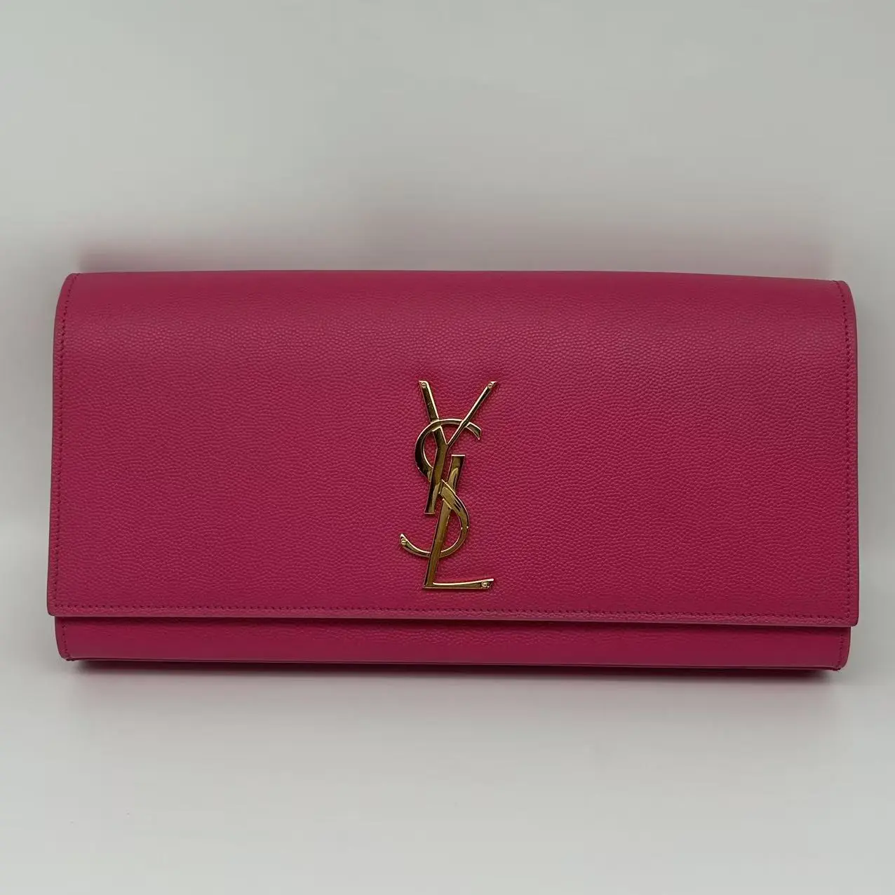 Pre-owned Yves Saint Laurent YSL Classic Fuchsia Pink Leather Elegant Stylish Compact Wedding Clutch For Clutches & Wristlets Collection, Complements Various Styles