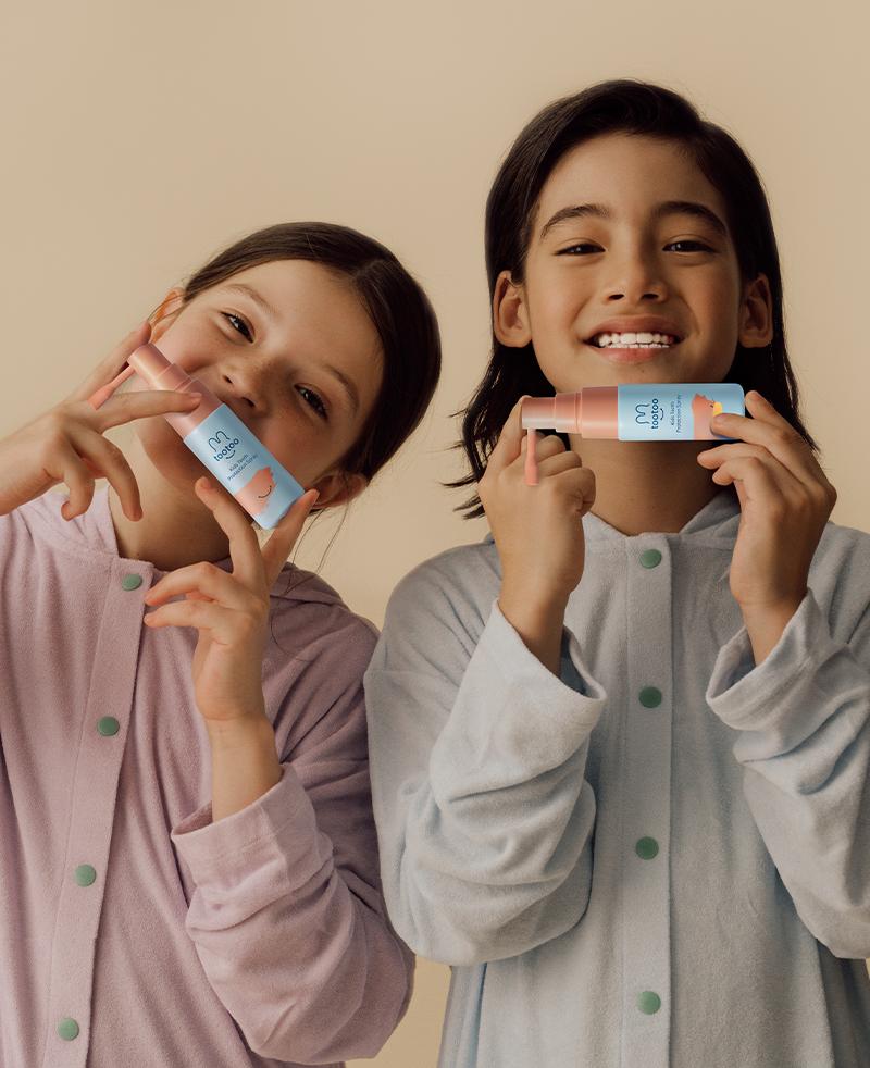 tootoo Kids Oral Spray, Toddler Toothpaste Helper Natural Cavity Defense & Fresh Breath, Grape Flavor with Xylitol & Probiotic, Children Anticavity with Fluoride Free, 20ml tootoo Kids Oral Spray, Toddler Toothpaste Helper Natural Cavity Defense & Fresh Breath, Grape Flavor with Xylitol & Probiotic, Children Anticavity with Fluoride Free, 20ml