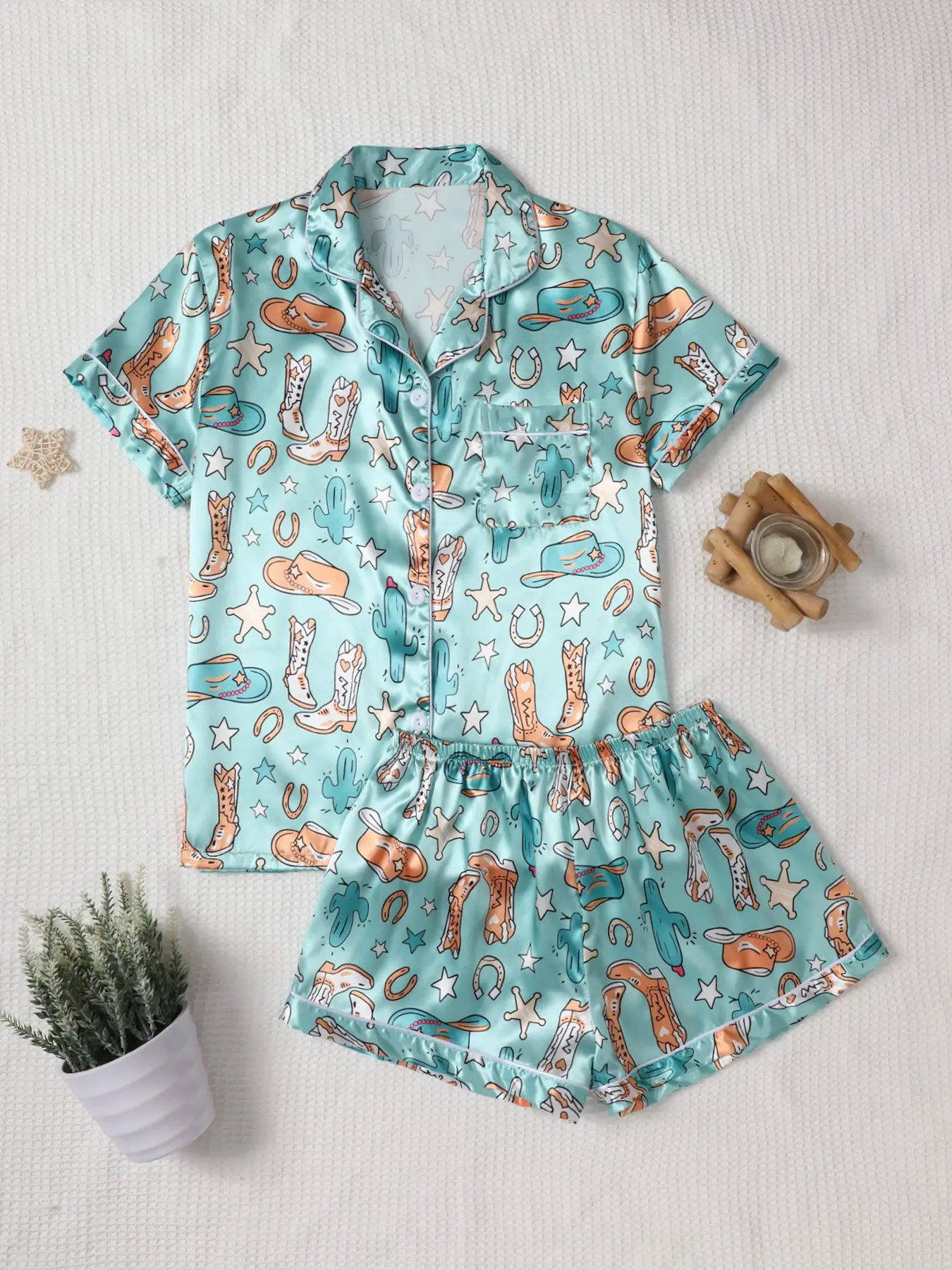 Women's All Over Print Shirt & Shorts Pajama Matching Pj Set, Western Cowboy Style Casual Comfy Short Sleeve Fitted Pocket Top & Shorts Set, Ladies Sleepwear & Loungewear Home Loungewear Outfit Pajamas for All Seasons