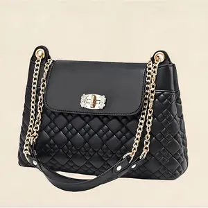 Stylish Quilted Purses for Women Elegant Shoulder Bag with Gold Chain and Sparkling Twist Lock Trendy Women's Fashion Companion Quilted Carry All Bag for Women for Conmmuting Shopping